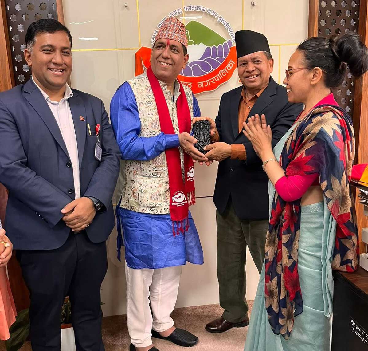 बुढानीलकण्ठ नगरपालिका र इन्डो अष्ट्रेलिया सनातन सोसाइटीबीच सांस्कृतिक सहकार्यबारे  छलफल