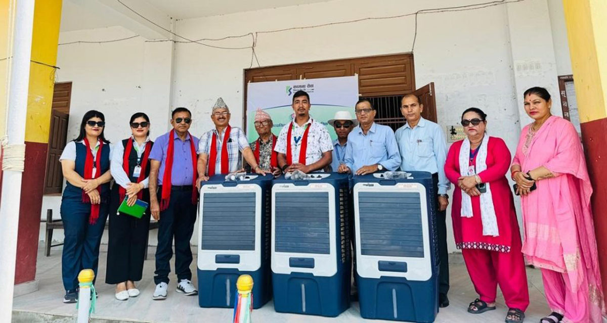 कामना सेवा विकास बैंकद्वारा विद्यालयलाई कुलर सहयोग