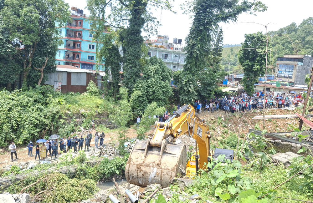 पोखरा महानगरको योजना : फिर्केको दायाँबायाँ फुटट्रेल, एलइडीले सजाइने