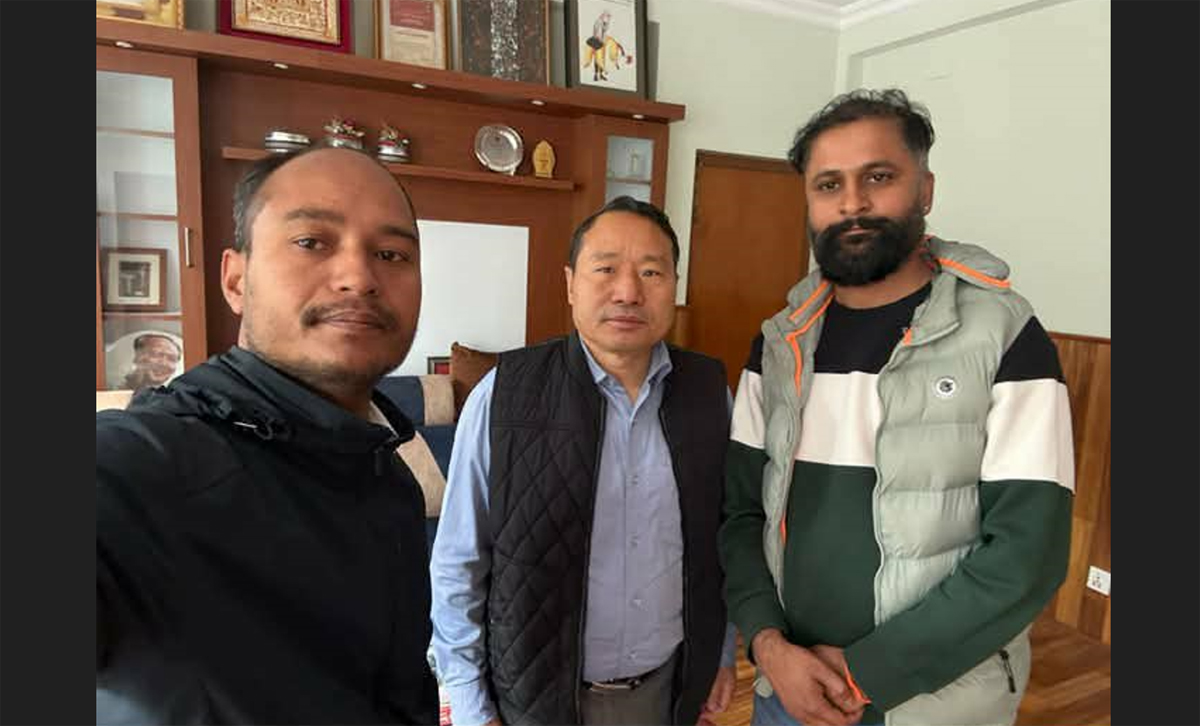 कृषि विकास बैंक कर्मचारी संगठन नेपालका दुई पदाधिकारी सरकारको नीति विपरित संगठन विस्तारमा सक्रिय, सबै पक्षलाई नै चुनौति  !
