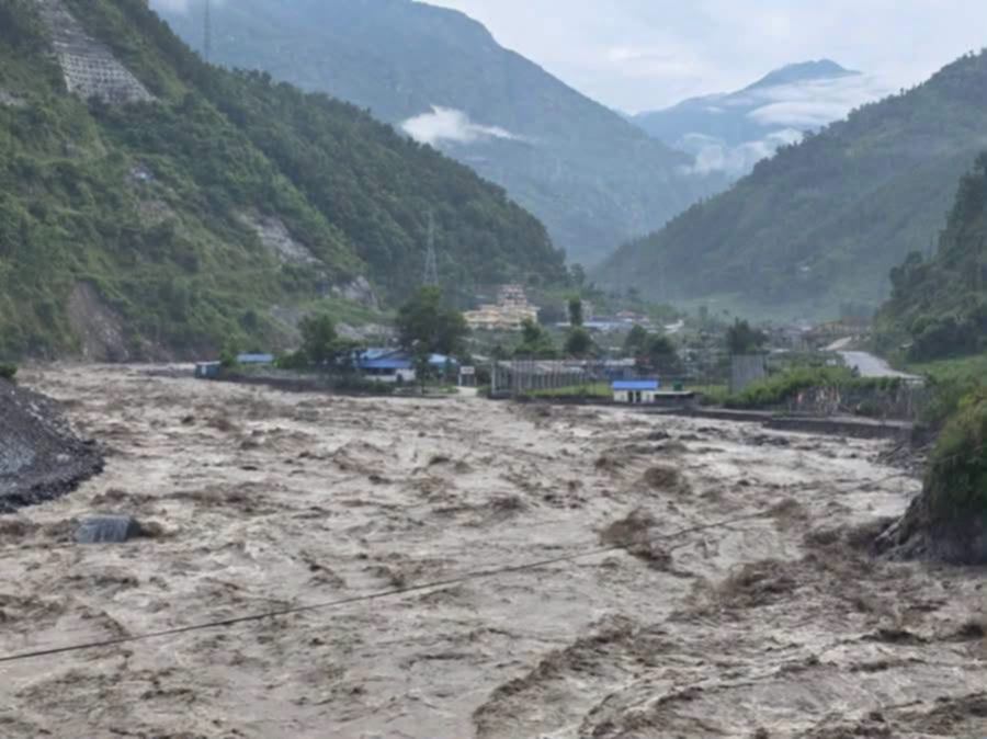 भोटेकोशी बाढीका घाइते २५ जना काठमाडौंका अस्पतालमा उपचाररत