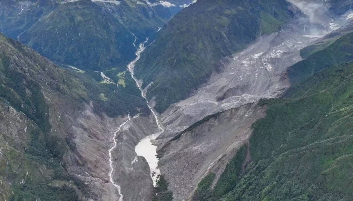 नेपाल-चीन सीमा क्षेत्रमा बनेको अस्थायी ताल फुट्यो, तटीय क्षेत्रमा उच्च सतर्कता अपनाउन आग्रह