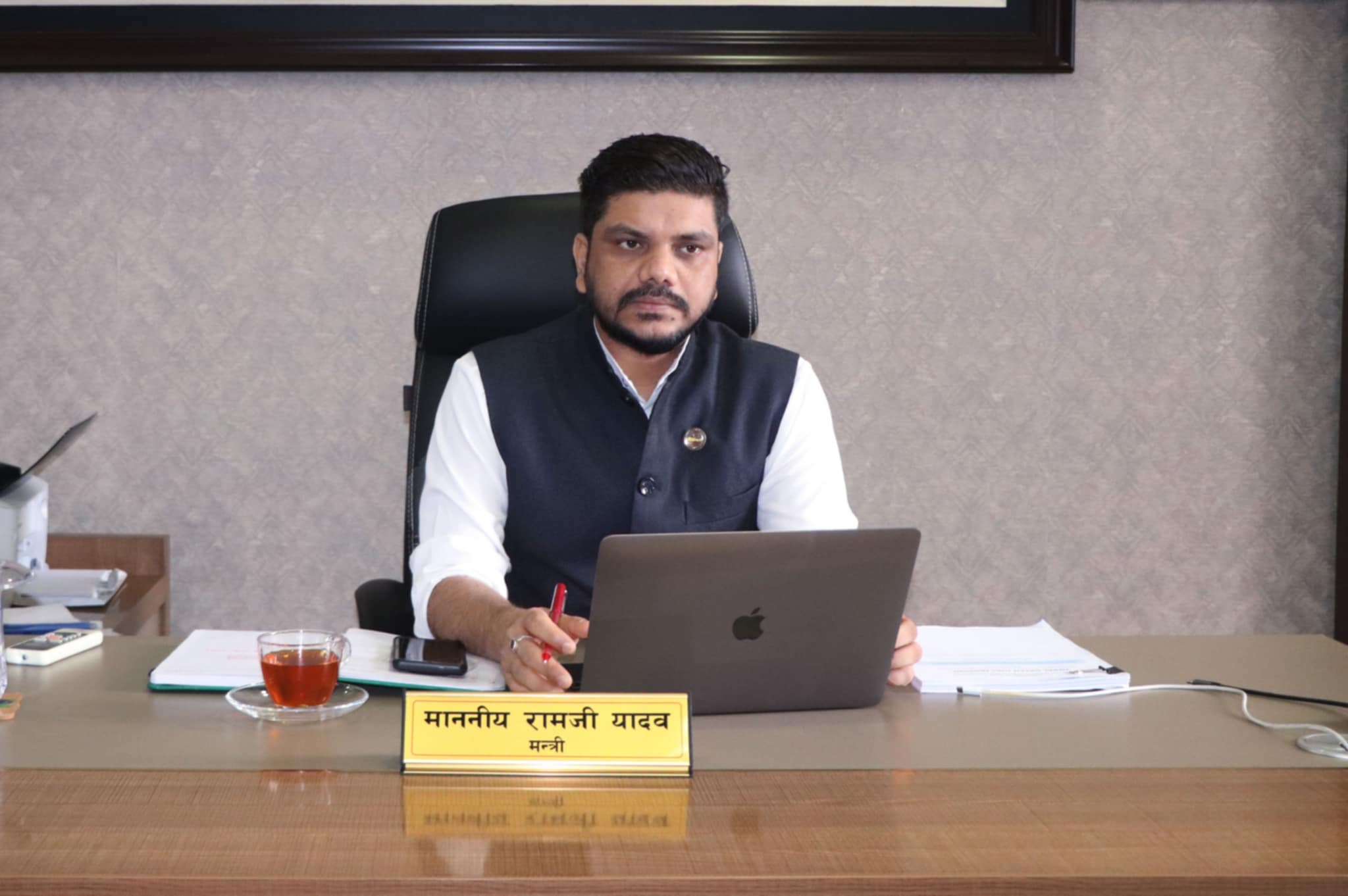 होल्डिङ सेन्टरमा रहेका सुकुम्बासीलाई रोजगारीसँग जोड्ने प्रक्रिया तत्काल अघि बढाइने