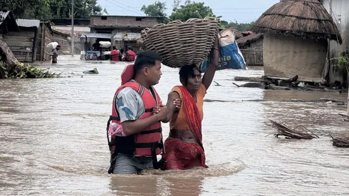 धेरै भारी वर्षापछि कैयौँ नदीमा जल सतह बढ्यो, सुस्तामा दर्जनौँ घर डुबानमा